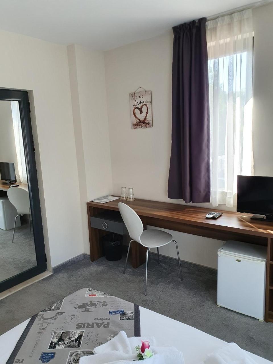 Family Hotel Novel City Burgas Pokój zdjęcie